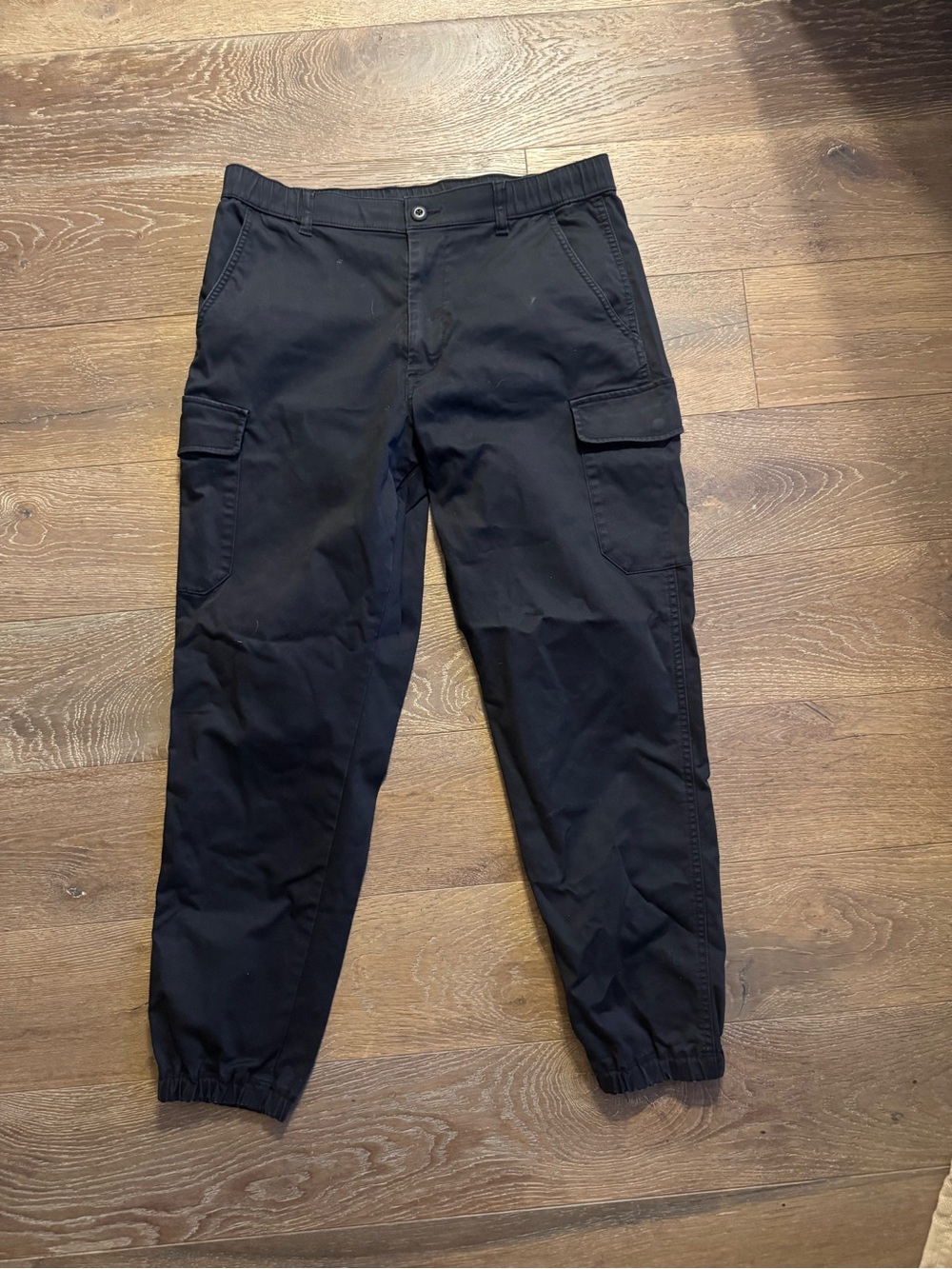 Uniqlo Black Cargo Jogger Pants